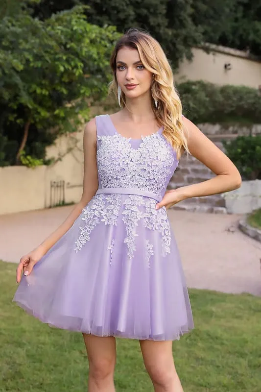 Burgundy Short Formal Gown Lace Applique V Neck Homecoming Dresses