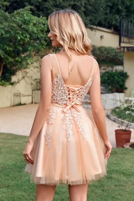 Burgundy Short Formal Gown Lace Applique V Neck Homecoming Dresses