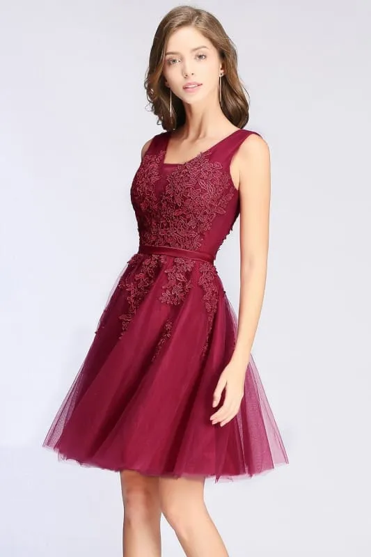 Burgundy Short Formal Gown Lace Applique V Neck Homecoming Dresses