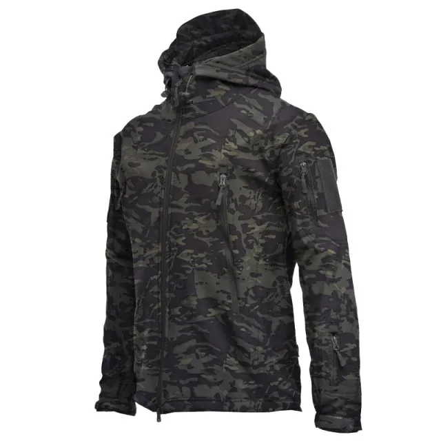 Men or Women's Outdoor Soft Shell Fleece, Windproof, Waterproof, Breathable & Thermal.