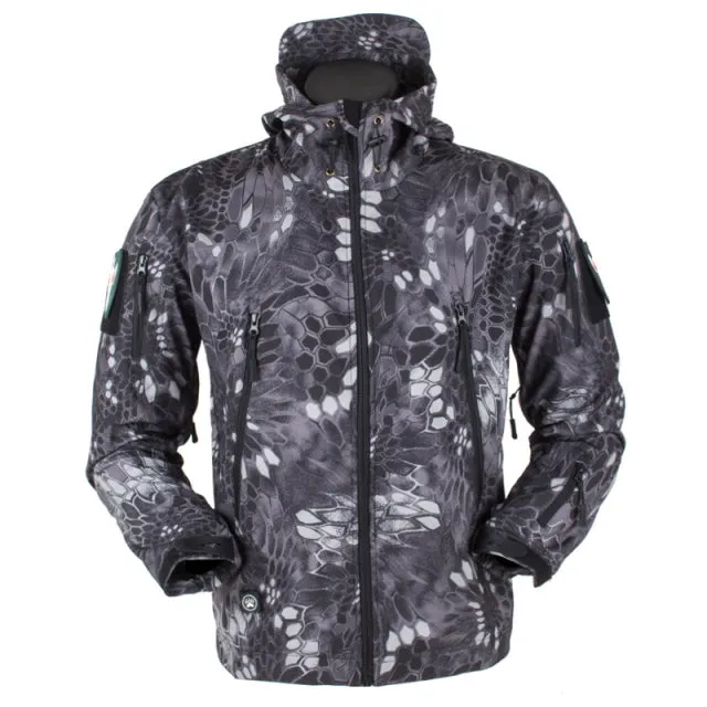 Men or Women's Outdoor Soft Shell Fleece, Windproof, Waterproof, Breathable & Thermal.